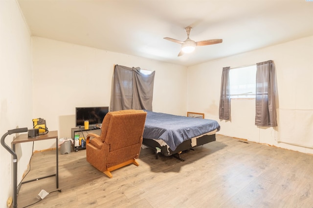 208 E 2nd, La Crosse, WA 99143 - bedroom with wood finished floors and a ceiling fan