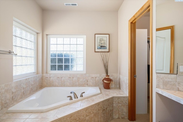 3610 S Johnson St, Kennewick, WA 99337 - full bath featuring healthy amount of natural light and a garden tub