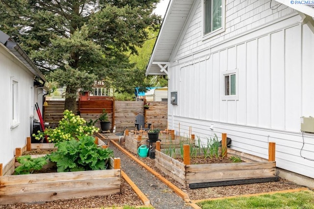 501 W California St, Garfield, WA 99130 - view of yard featuring a garden