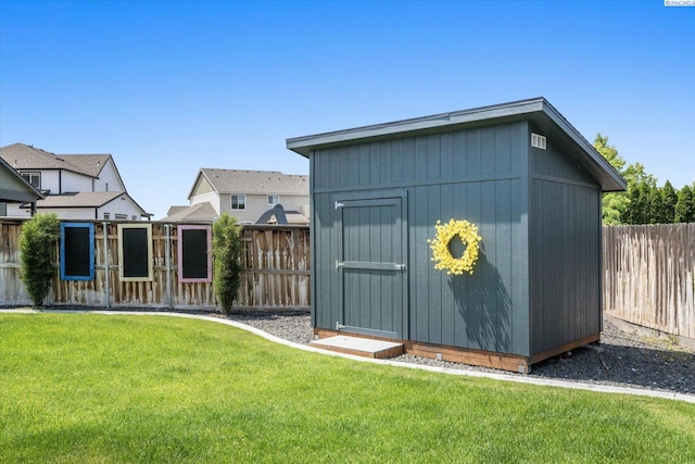 882 Pikes Peak Dr, West Richland, WA 99353 - view of shed
