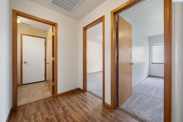 3438 S Buntin Ct, Kennewick, WA 99337 - hallway with wood finished floors and baseboards