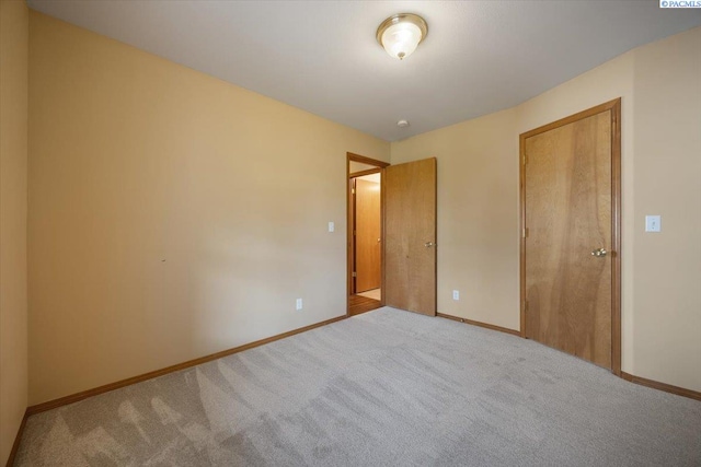 3438 S Buntin Ct, Kennewick, WA 99337 - unfurnished bedroom featuring carpet flooring and baseboards