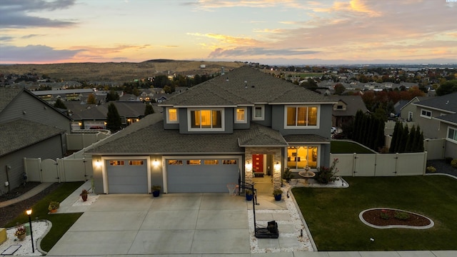 view of front of home featuring a yard