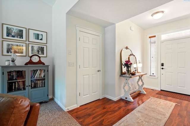 6117 Dorchester Ct, Pasco, WA 99301 - foyer featuring baseboards and wood finished floors