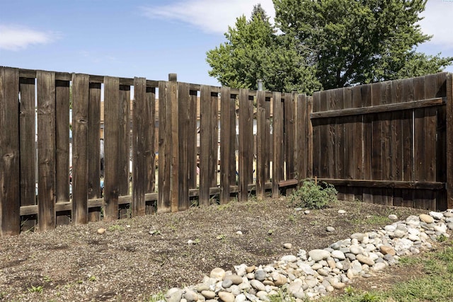2017 Everest Ave, Richland, WA 99354 - view of yard