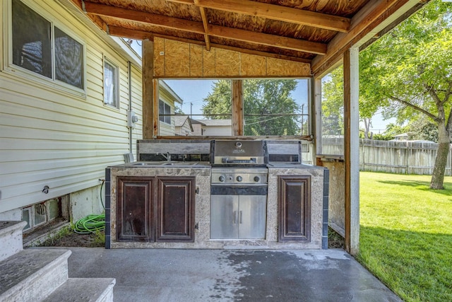 2017 Everest Ave, Richland, WA 99354 - view of patio featuring an outdoor kitchen and a sink
