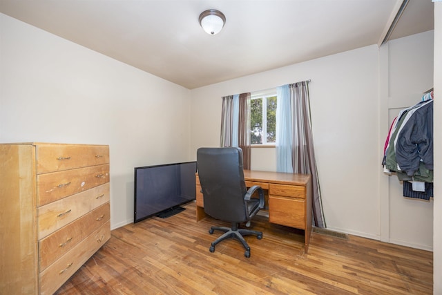 2017 Everest Ave, Richland, WA 99354 - office space featuring light wood-style flooring