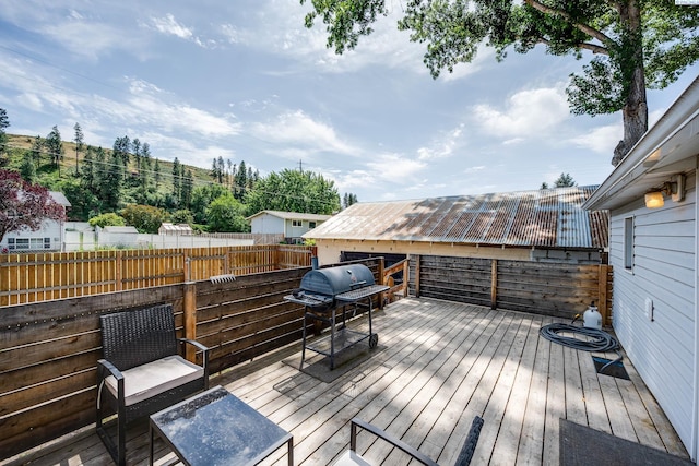 1804 Cedar St, Colfax, WA 99111 - wooden terrace with grilling area