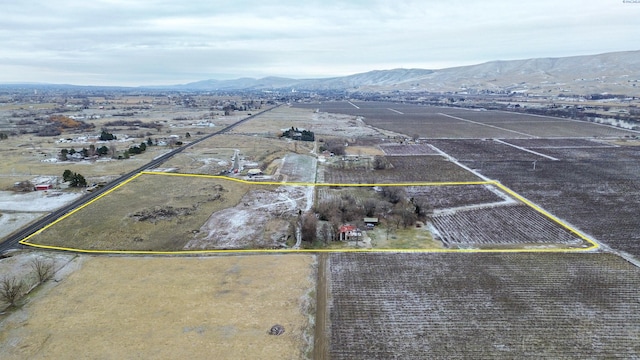 bird's eye view with a mountain view