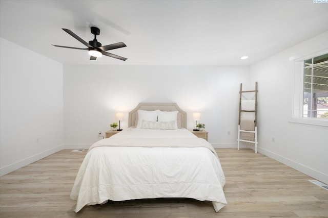 326 Casi Ct, Prosser, WA 99350 - bedroom featuring visible vents, light wood-style flooring, baseboards, and a ceiling fan