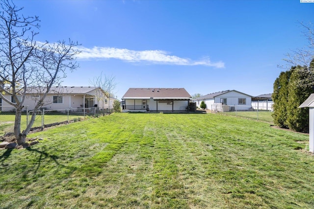 326 Casi Ct, Prosser, WA 99350 - view of yard with fence and a residential view
