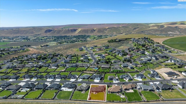 drone / aerial view with a mountain view