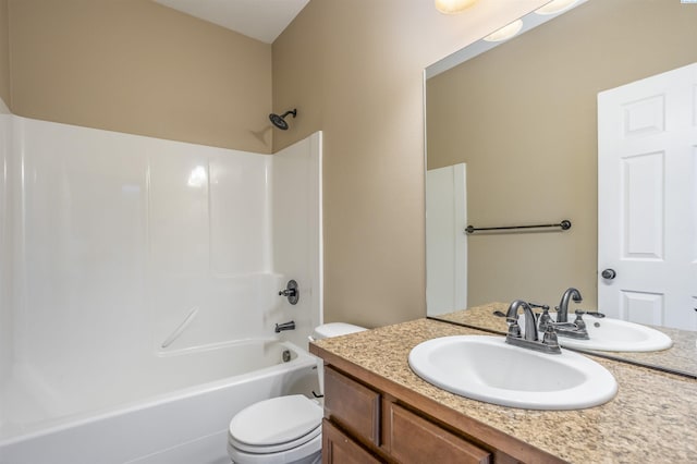 615 N Larkspur Dr, Othello, WA 99344 - full bath with bathing tub / shower combination, vanity, and toilet