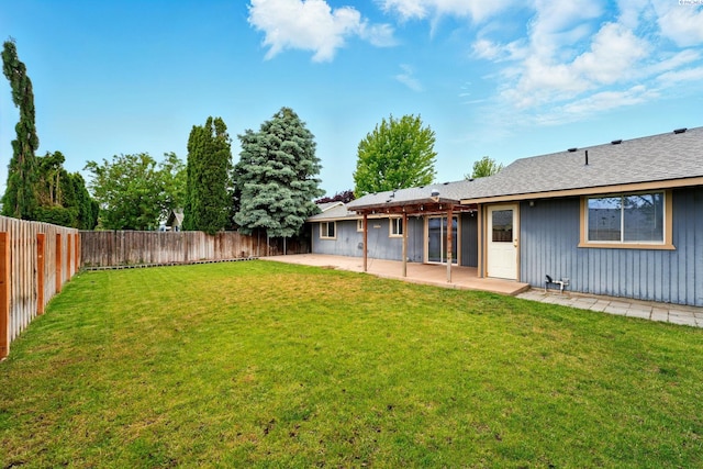 4721 Holly Way, West Richland, WA 99353 - view of yard with a patio area