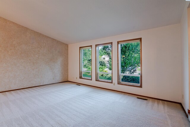 1741 April Loop, Richland, WA 99352 - carpeted spare room with baseboards