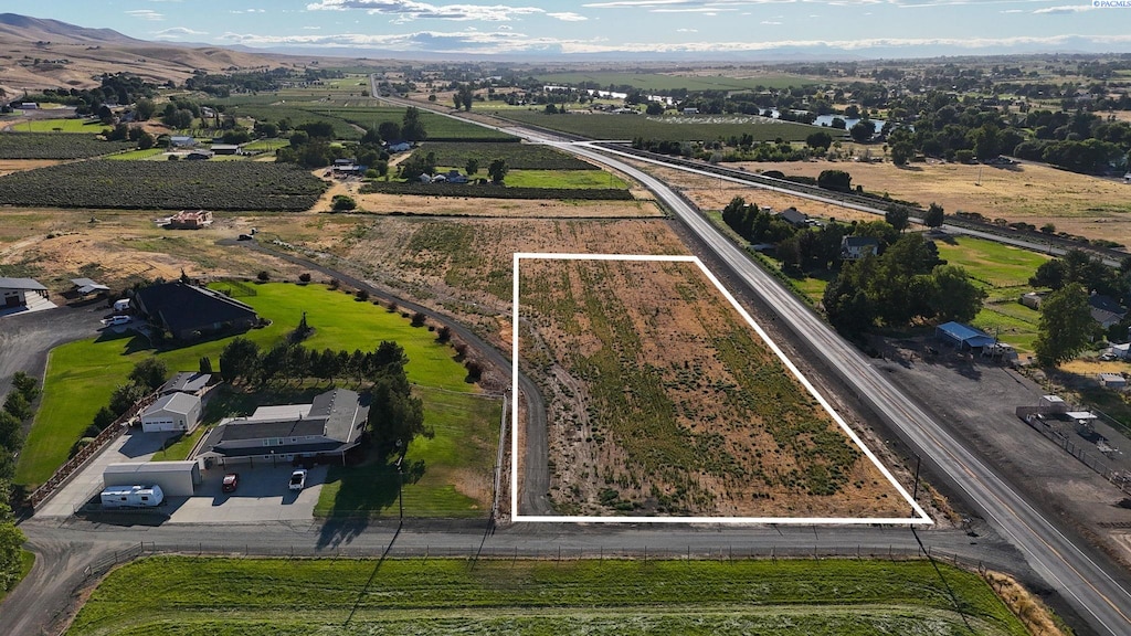 1201 Heartland Pr SW, Prosser, WA 99350 - photo 1