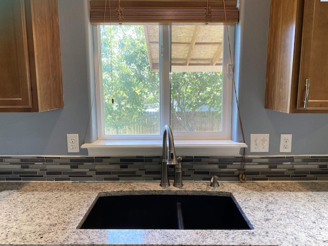 2002 Diamond Head Way, West Richland, WA 99353 - kitchen view of tasteful backsplash and light stone counters