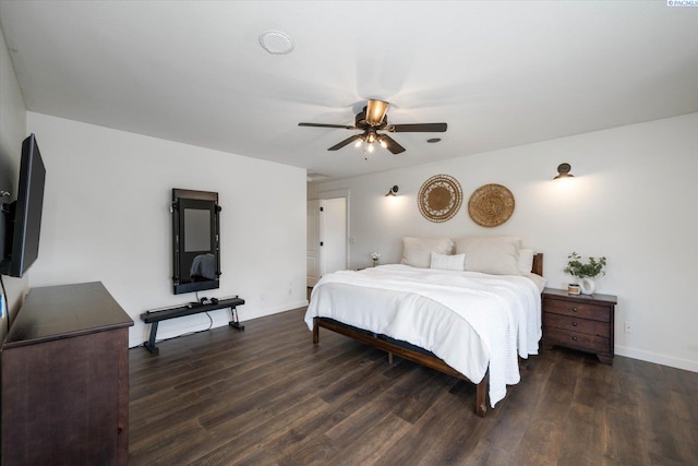 10219 W Argent Rd, Pasco, WA 99301 - bedroom with wood finished floors and a ceiling fan