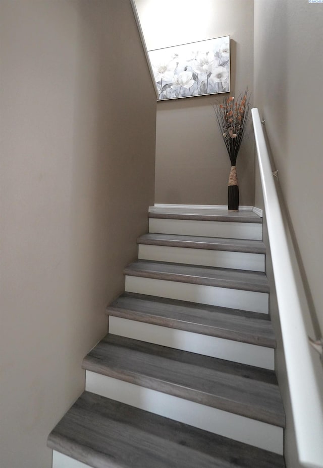 1135 SW Lost Trail Dr, Pullman, WA 99163 - view of stairs