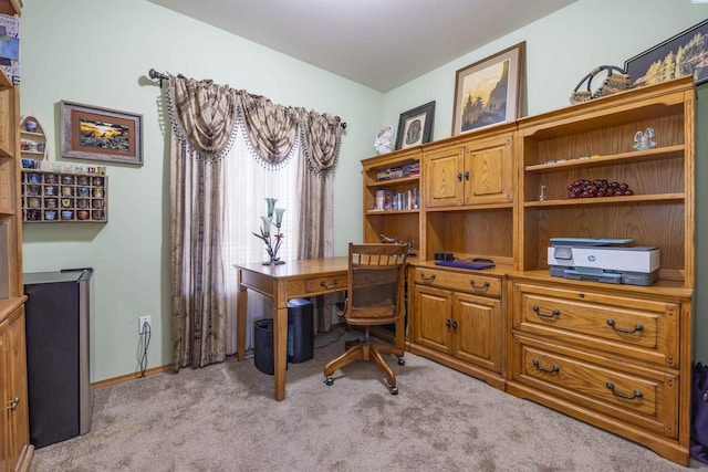 4221 S Fir St, Kennewick, WA 99337 - home office featuring light carpet