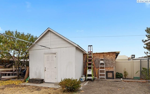 view of outbuilding