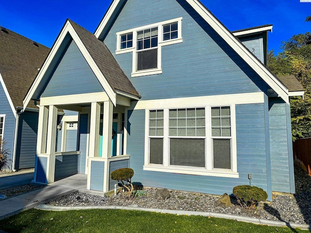 view of front facade featuring covered porch