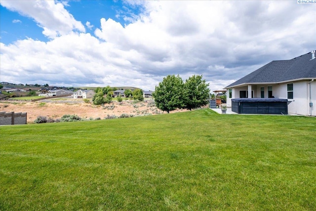 87021 Summit View Dr, Kennewick, WA 99338 - view of green lawn featuring a hot tub