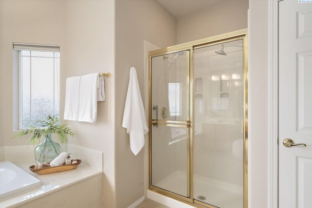 1209 W Canyon Lakes Dr, Kennewick, WA 99337 - full bathroom featuring a shower stall and a garden tub