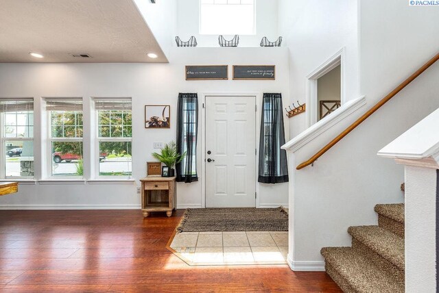 5200 S Desert Dove Loop, West Richland, WA 99353 - property entrance featuring covered porch