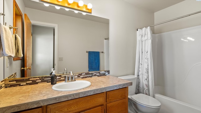 151002 W Richards Rd, Prosser, WA 99350 - full bath with vanity, shower / bath combo, and decorative backsplash