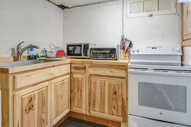 1706 Gaillard Pl, Richland, WA 99354 - kitchen with electric stove, a sink, light countertops, and light brown cabinetry