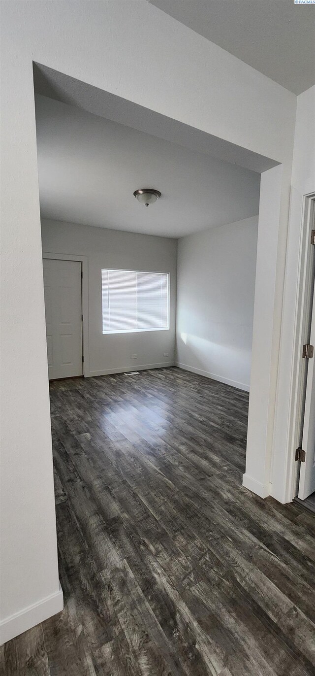 911 Barnes Ct, Sunnyside, WA 98944 - photo 18