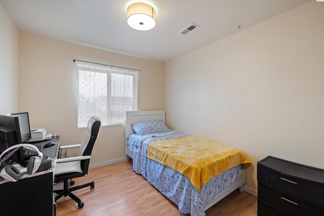 4763 Poppy St, West Richland, WA 99353 - bedroom featuring light wood-type flooring