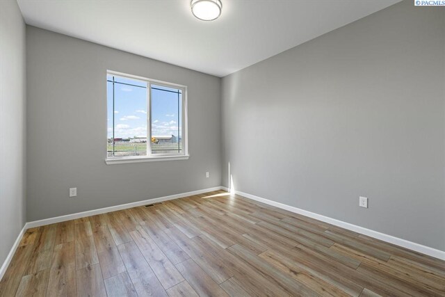 200 Ivone Dr, Sunnyside, WA 98944 - photo 24