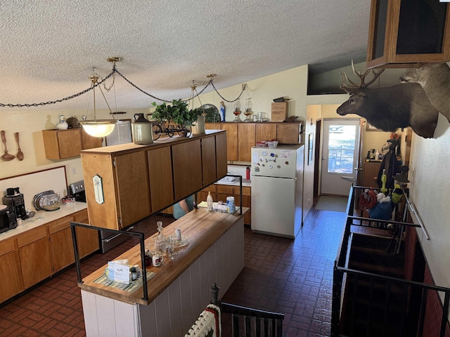221 Jackson St, Mabton, WA 98935 - photo 8
