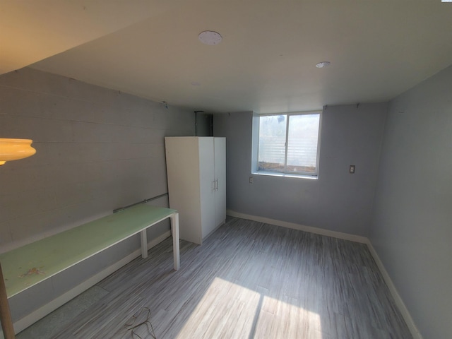 3011 W Hood Ave, Kennewick, WA 99336 - unfurnished room featuring light wood-type flooring and baseboards