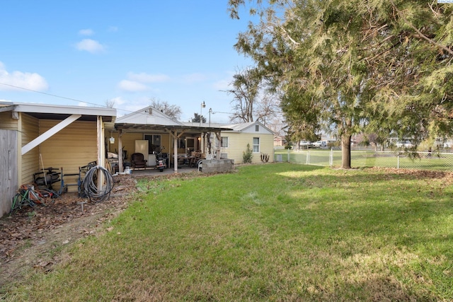 view of yard featuring a patio area