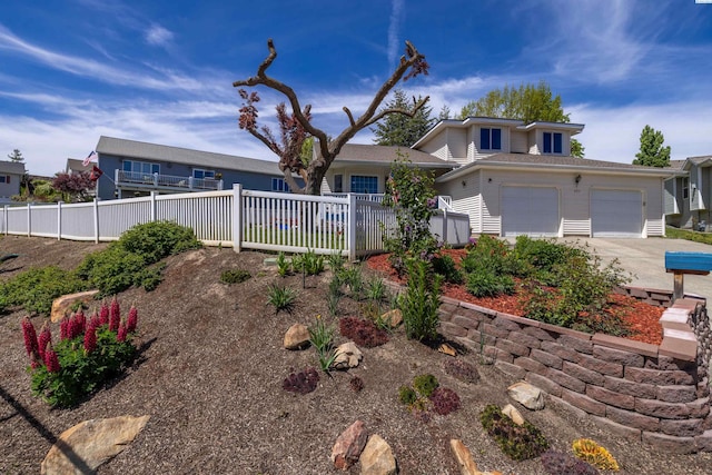 485 NW Thomas St, Pullman, WA 99163 - view of front of house featuring concrete driveway and an attached garage