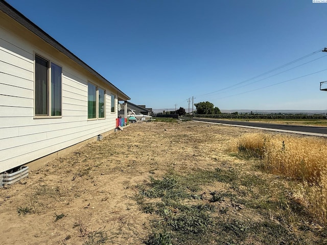 1609 Diamond Ave, Grandview, WA 98930 - view of yard