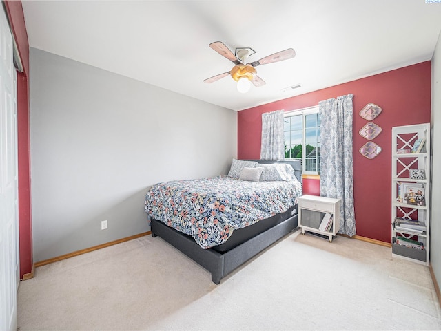 612 S Young St, Kennewick, WA 99336 - bedroom with carpet flooring, ceiling fan, and baseboards