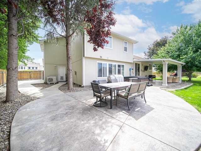 612 S Young St, Kennewick, WA 99336 - view of patio / terrace with outdoor dining area and ac unit