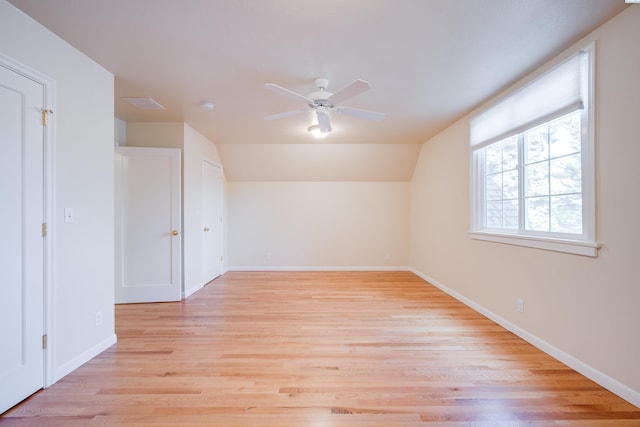 912 S Lake St, Colfax, WA 99111 - additional living space featuring ceiling fan, light wood-style flooring, and vaulted ceiling