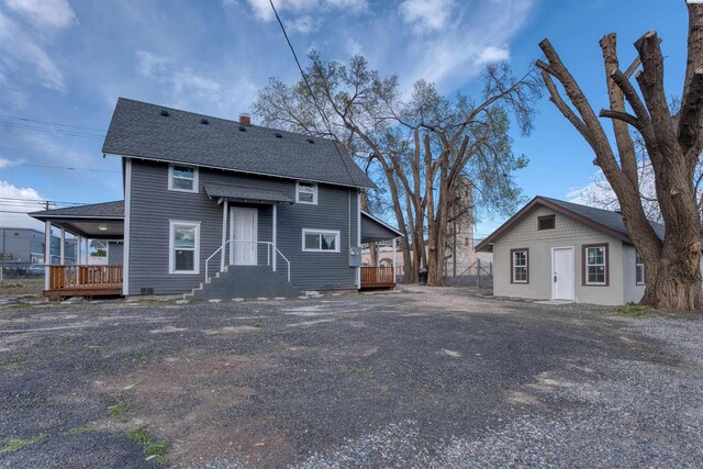 503 Grandridge Ave, Grandview, WA 98930 - rear view of property with a shingled roof