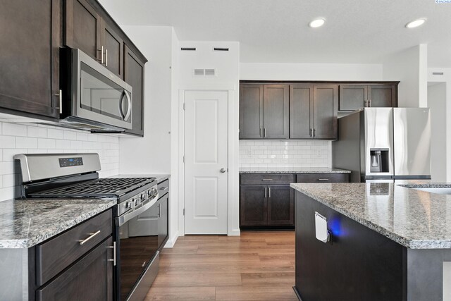 306 Tanzanite Ave, Grandview, WA 98930 - photo 10