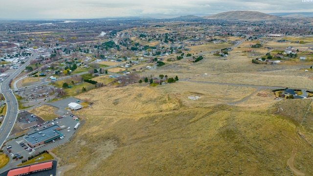 Listing photo 3 for 5120 Collins Rd, West Richland WA 99353