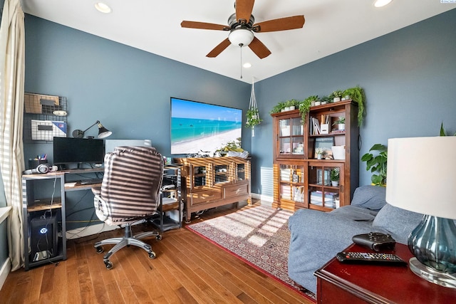 office area with ceiling fan, baseboards, wood finished floors, and recessed lighting