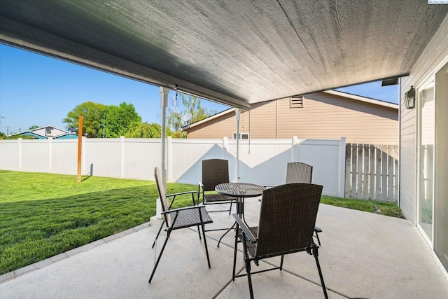 521 Eastgate Dr, Prosser, WA 99350 - view of patio with outdoor dining space