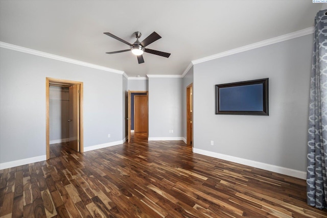521 Eastgate Dr, Prosser, WA 99350 - unfurnished bedroom featuring dark wood-style floors, crown molding, baseboards, and a ceiling fan