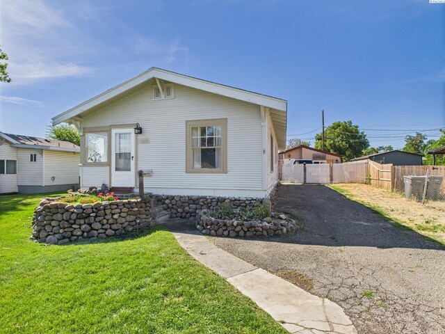 428 E 3rd Ave, Kennewick, WA 99336 - photo 1