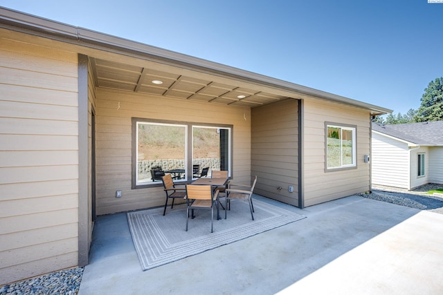 630 SW Cayuse St, Pullman, WA 99163 - view of patio / terrace with outdoor dining space